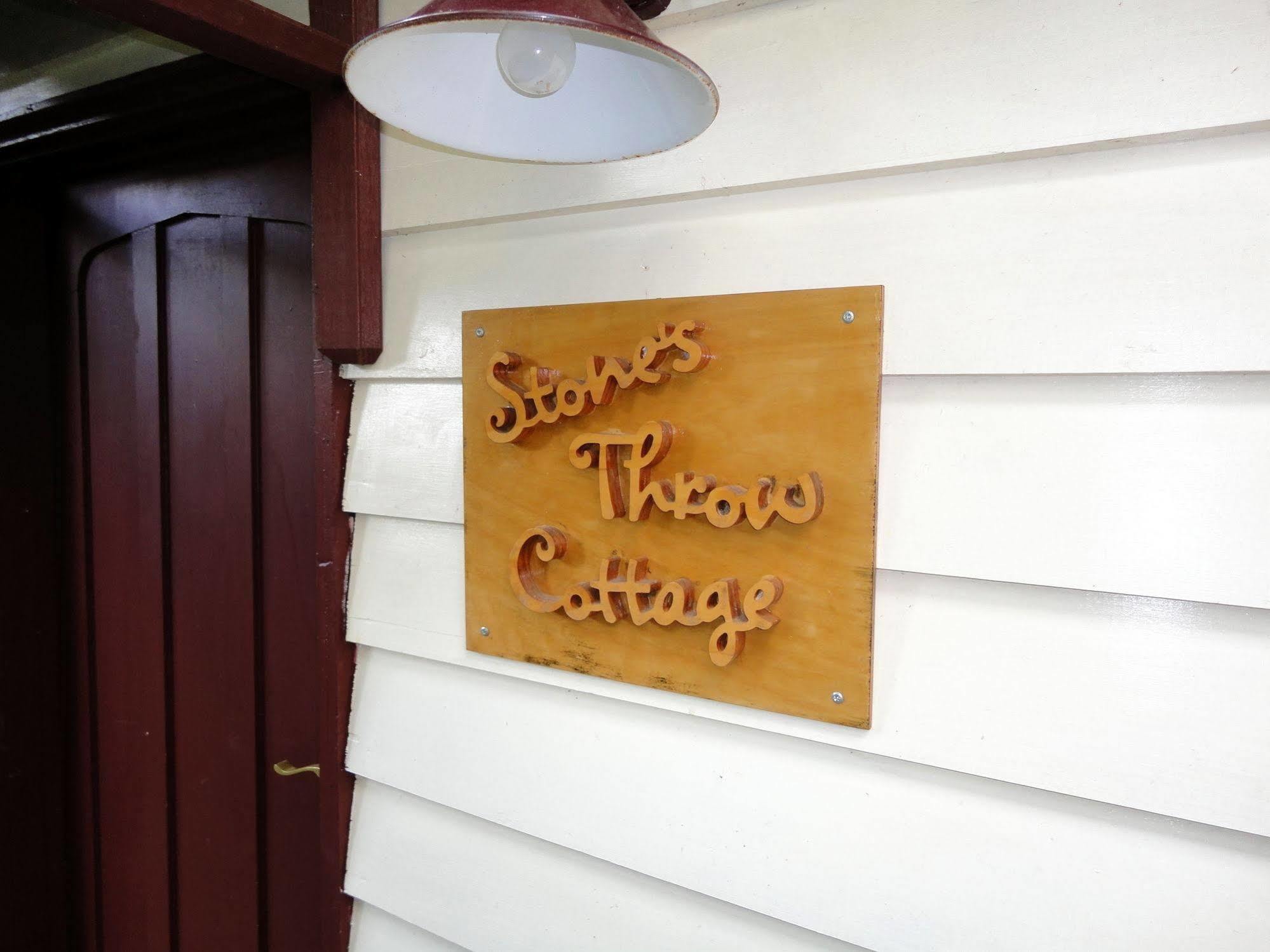 Stone'S Throw Cottage Bed And Breakfast Belgrave Eksteriør billede